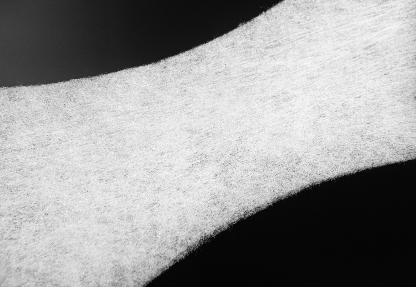 Stretch HYS xR: Stretchable insulation made from recycled polyester, engineered to support flexible movement.